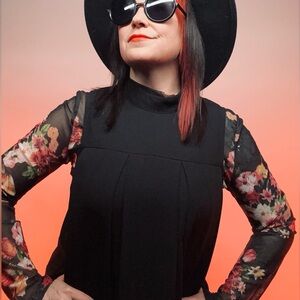 FOREVER 21 / Black Sleeveless Dress / Medium